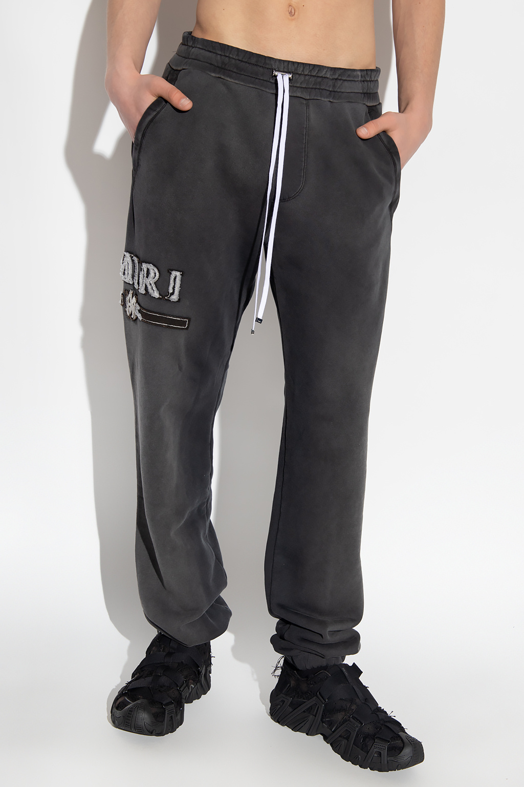 【関税込み】AMIRI グレー Stack ラウンジパンツ imgrc0143141503.jpg